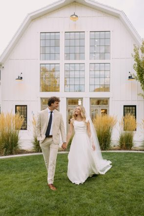 Walker Farms summer wedding utah Bay and Bre Photo rocky mountain bride45