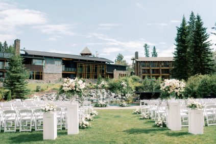 CNC Event Design summer wedding at Azuridge Estate Hotel rocky mountain bride32