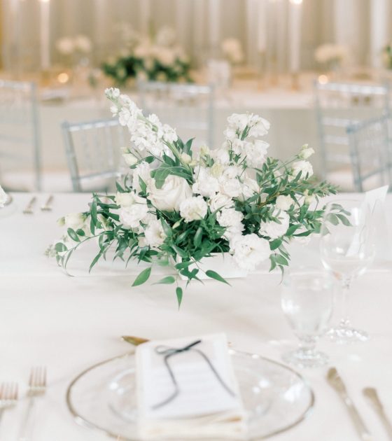 Clean and Modern Wedding at Azuridge Estate Hotel