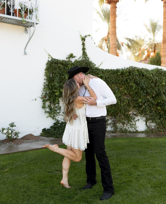 Striking and Romantic Engagement Session in Phoenix