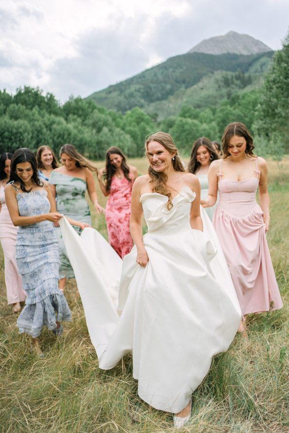Pastel summer wedding Pine Creek Cookhouse rocky mountain bride16