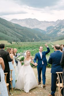 Pastel summer wedding Pine Creek Cookhouse rocky mountain bride30