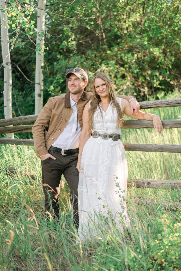 Pastel summer wedding Pine Creek Cookhouse rocky mountain bride58
