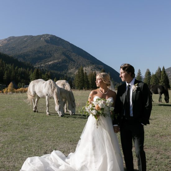 320 Guest Ranch Wedding with Beautifully Layered Details