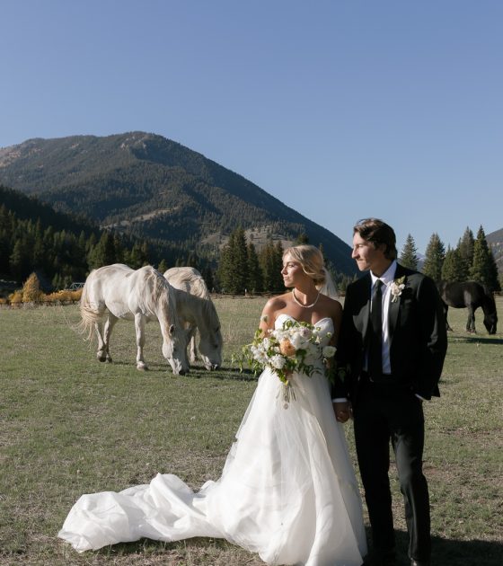 320 Guest Ranch Wedding with Beautifully Layered Details