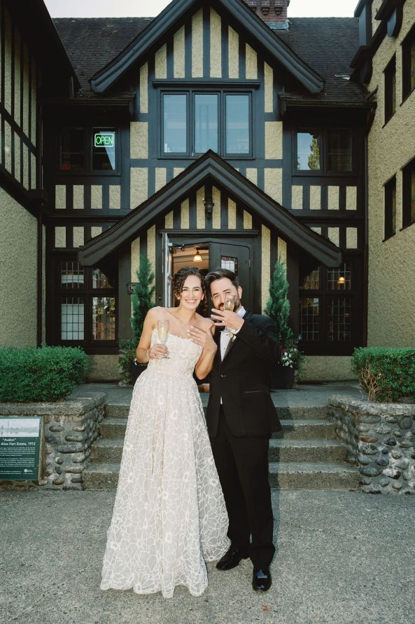 Hart House Restaurant summer wedding Smitten Events rocky mountain bride51