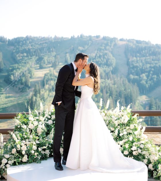 Timeless Black and White Summertime Wedding in Park City