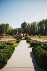 Chateau des Fleurs fall wedding Idaho rocky mountain bride Yasinski Photography54