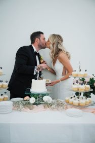 Chateau des Fleurs fall wedding Idaho rocky mountain bride Yasinski Photography8