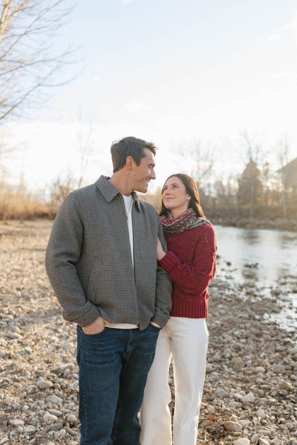 Idaho winter engagement session rocky mountain bride11