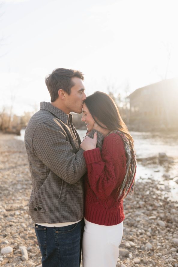 Idaho winter engagement session rocky mountain bride12