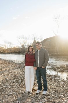 Idaho winter engagement session rocky mountain bride9
