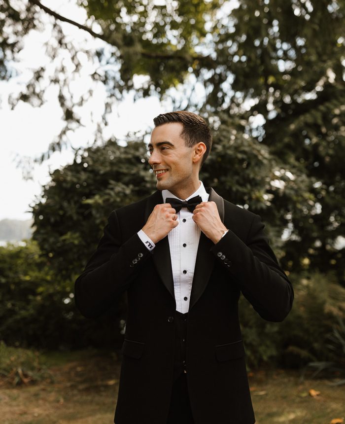 Classic and Elegant White and Black Wedding in British Columbia