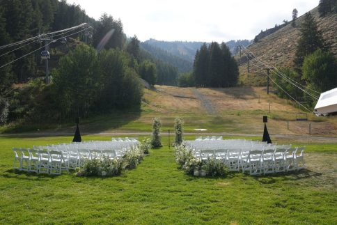 Sun Valley Resort summer wedding Kirsten Shultz Photography rocky mountain bride23