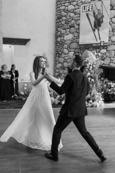 Sun Valley Resort summer wedding Kirsten Shultz Photography rocky mountain bride34
