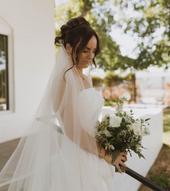 Timeless and Minimalistic Wedding at The Elm Estate
