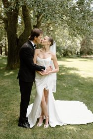 The Norland Historic Estate summer wedding Schae Photography rocky mountain bride13