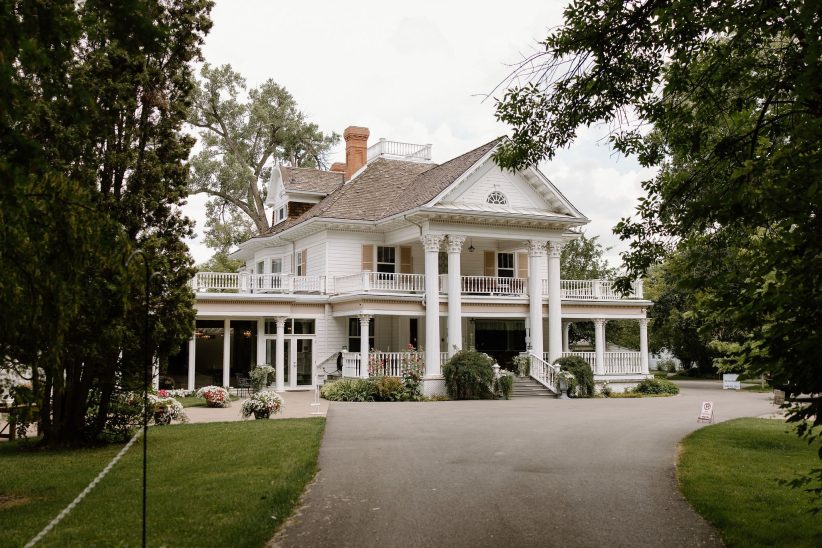 The Norland Historic Estate summer wedding Schae Photography rocky mountain bride35