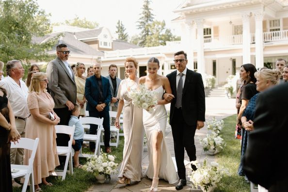 The Norland Historic Estate summer wedding Schae Photography rocky mountain bride8