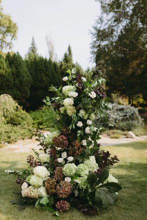 University of Alberta Botanic Gardens winter wedding The Camera Crew Co rocky mountain bride13