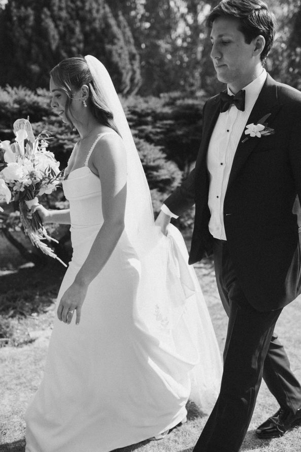 University of Alberta Botanic Gardens winter wedding The Camera Crew Co rocky mountain bride30