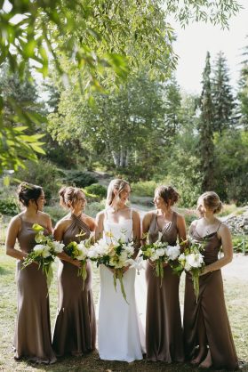 University of Alberta Botanic Gardens winter wedding The Camera Crew Co rocky mountain bride33