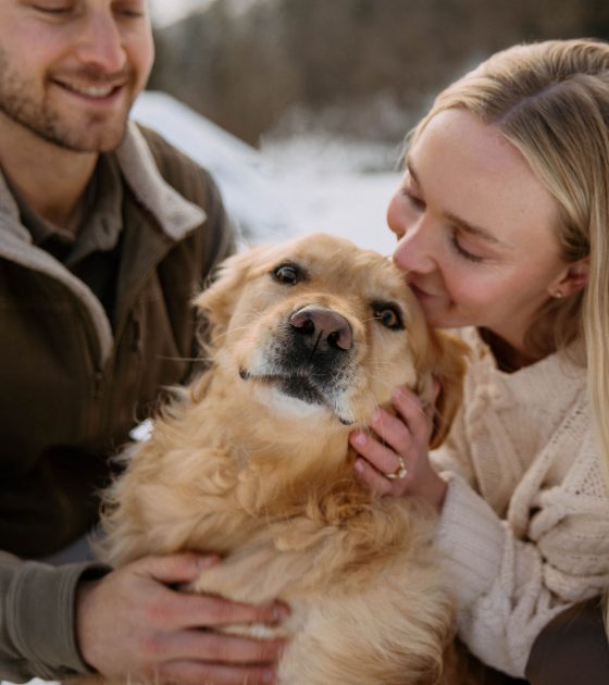 Candid and Cozy Winter Engagements in Utah
