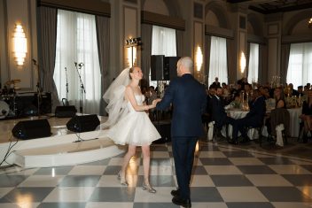 Fairmont Hotel Macdonald and Jennifer Bergman Weddings summer wedding rocky mountain bride120