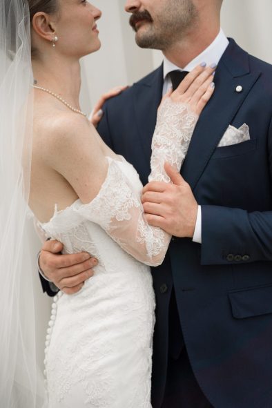 Fairmont Hotel Macdonald and Jennifer Bergman Weddings summer wedding rocky mountain bride76