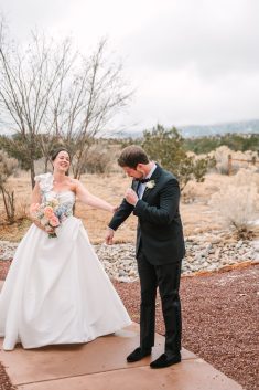 Four Seasons Resort Rancho Encantado Santa Fe winter wedding Maura Jane Photography rocky mountain bride12
