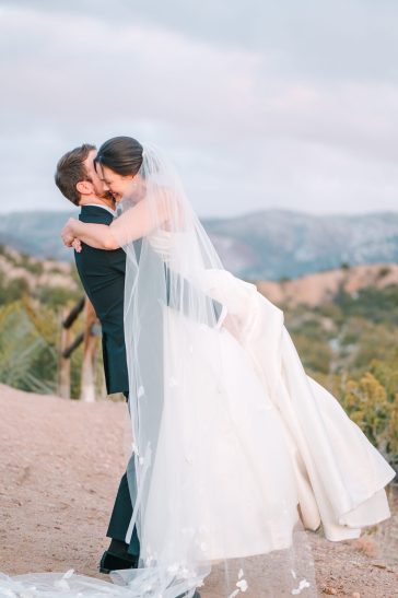 Four Seasons Resort Rancho Encantado Santa Fe winter wedding Maura Jane Photography rocky mountain bride45