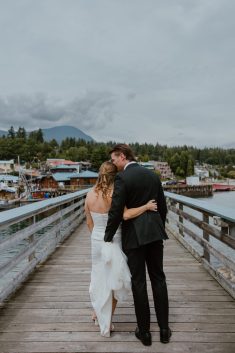 Howdy Pictures summer wedding british columbia rocky mountain bride15