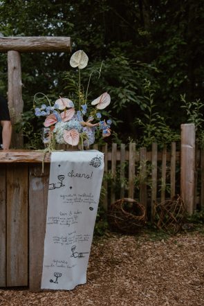 Howdy Pictures summer wedding british columbia rocky mountain bride58