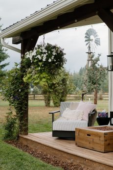 Sandpoint idaho summer wedding Peyton Byford Photography rocky mountain bride27