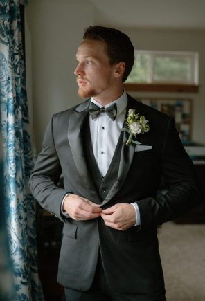 Sandpoint idaho summer wedding Peyton Byford Photography rocky mountain bride35
