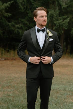 Sandpoint idaho summer wedding Peyton Byford Photography rocky mountain bride45