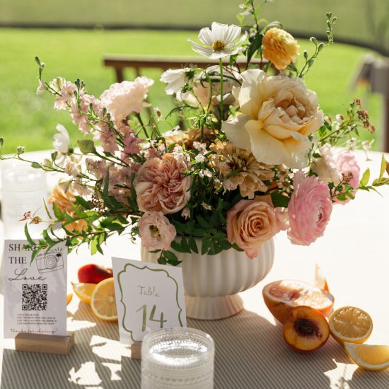 Soft Idaho Wedding Filled with Sorbet Garden Blooms