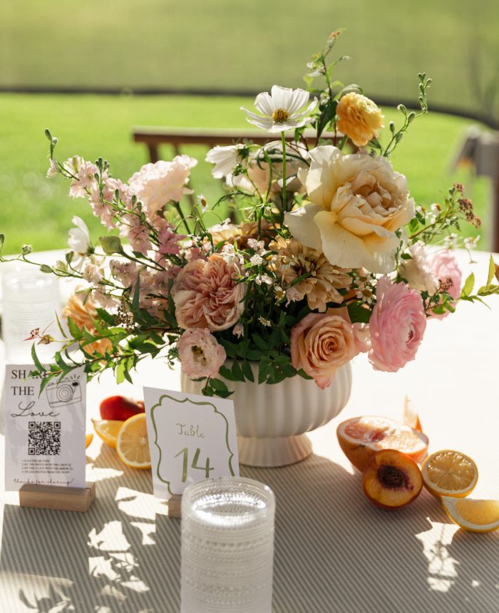 Soft Idaho Wedding Filled with Sorbet Garden Blooms