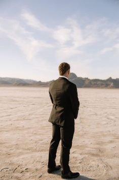 Bonneville Salt Flats bridals Dakota Sue Photography rocky mountain bride0