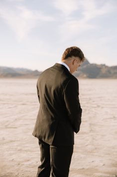Bonneville Salt Flats bridals Dakota Sue Photography rocky mountain bride1