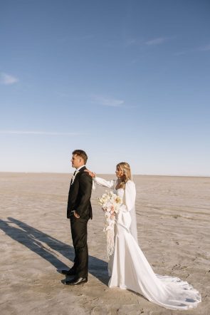 Bonneville Salt Flats bridals Dakota Sue Photography rocky mountain bride10