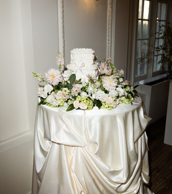 Exuberantly Chic Wedding at a Utah Church Temple