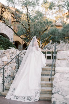 Desert Mountain Club wedding inspiration Tony George Photography rocky mountain bride28