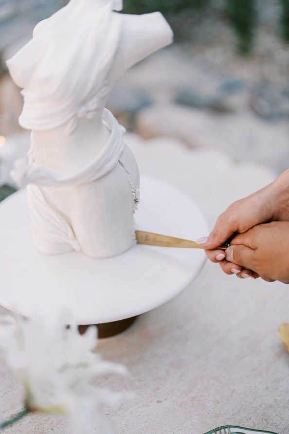 Desert Mountain Club wedding inspiration Tony George Photography rocky mountain bride7