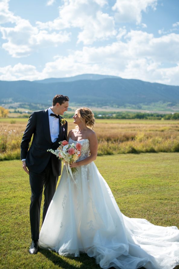 Fox Fields summer wedding Entenmann Photography rocky mountain bride15