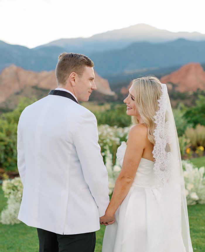 Garden of the Gods Resort with a Sea of White Florals