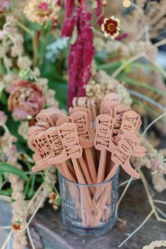 Garden of the Gods Resort summer wedding SK Events rocky mountain bride8