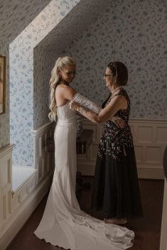 Greystone Castle summer wedding rocky mountain bride10