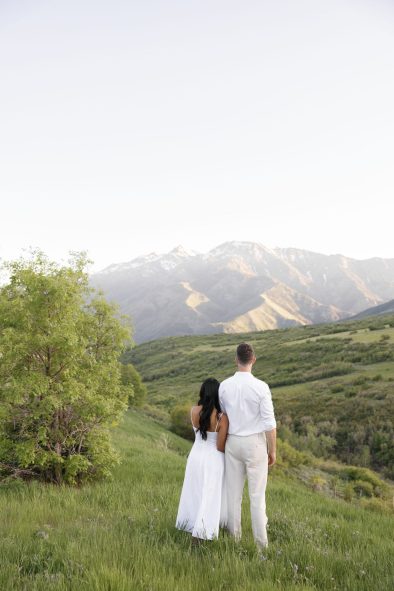 Spring utah meadow engagement session Brynn Kelley Photography rocky mountain bride18
