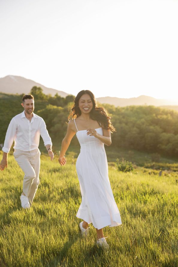 Spring utah meadow engagement session Brynn Kelley Photography rocky mountain bride19